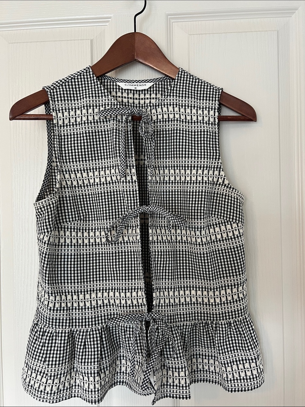 Black & White Gingham Tie-Front Sleeveless Camisole